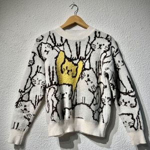 Trendy Graphic Mock Neck Sweater | Like New